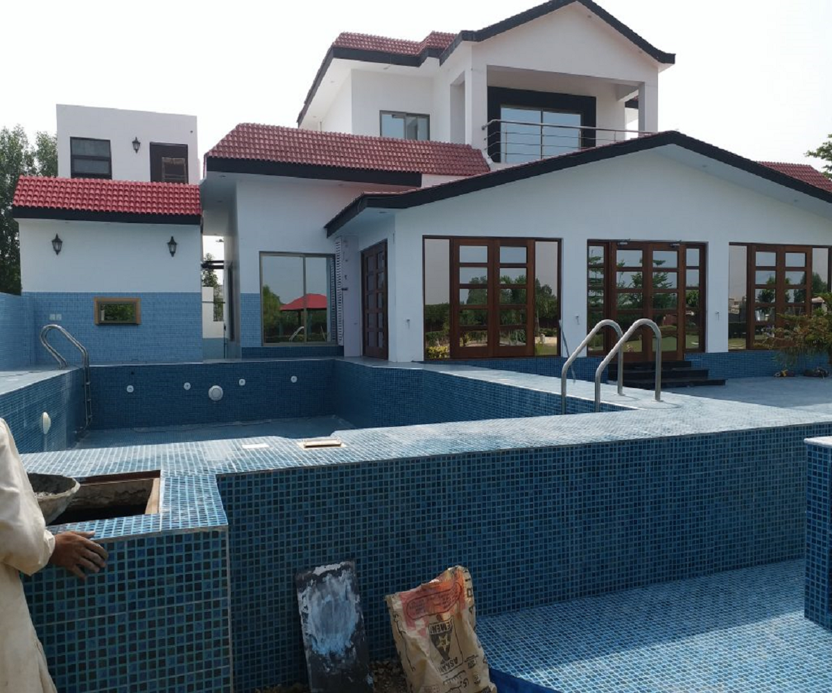 How To Winterize Your Home Swimming Pool